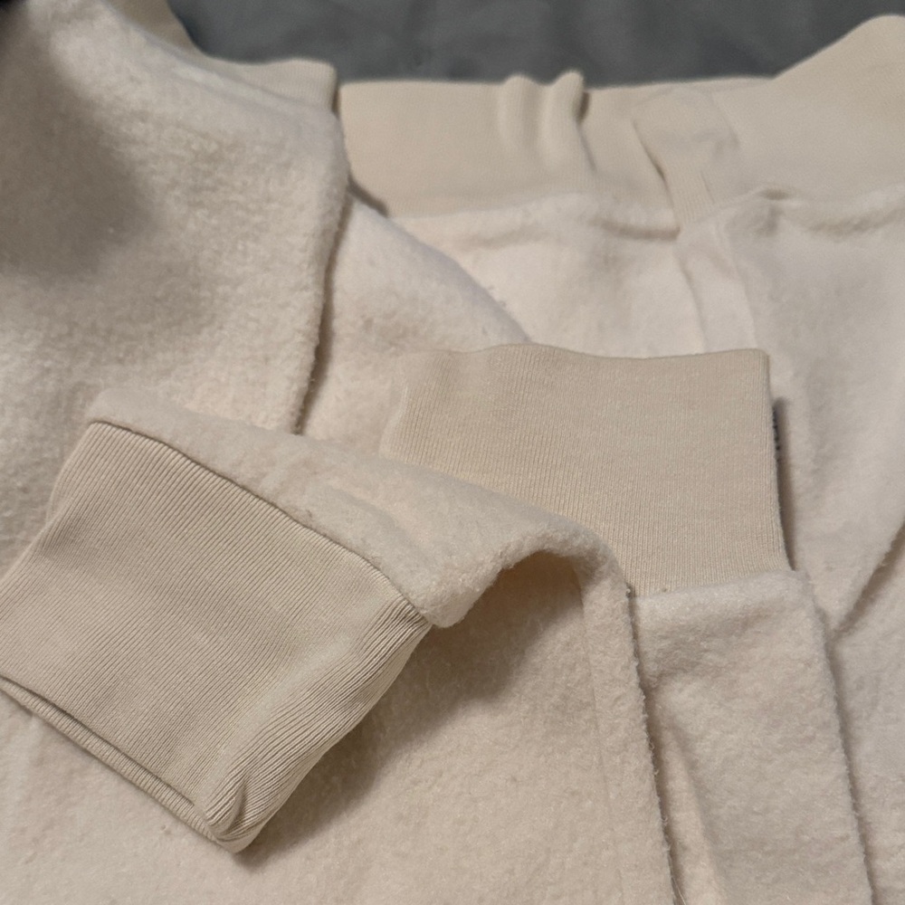 Feat Cream Hoodie for Men/Women - Picture 4 of 6